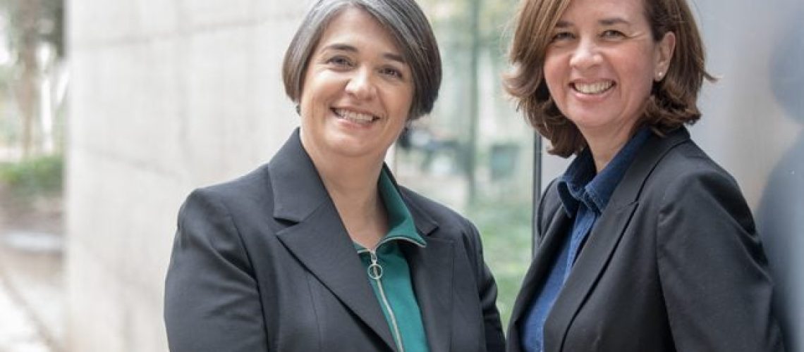 María José Adamuz y Miriam Omedes